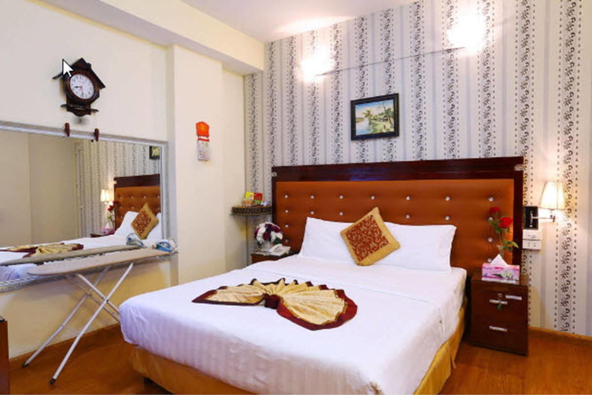 A25 Hotel - 46 Chau Long Hanoi Exterior foto